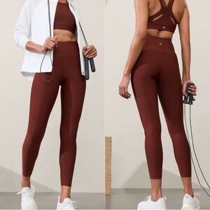 ✨ATHLETA Interval High Rise Tight Size XS